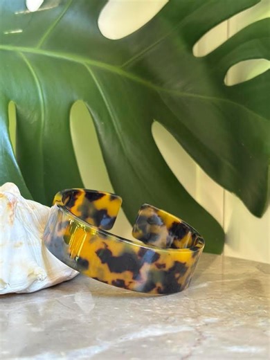 Hawaiian Design Jewelry Faux Carved Tortoise Shell Bangle Arm Cuff - Etsy