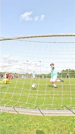 POV: This happens to you in the Final 😅💔 #football #gripmode #goalkeeper