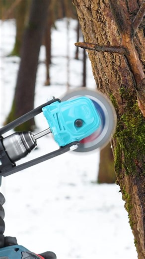 Saw On an Angle Grinder | Panda Curioso