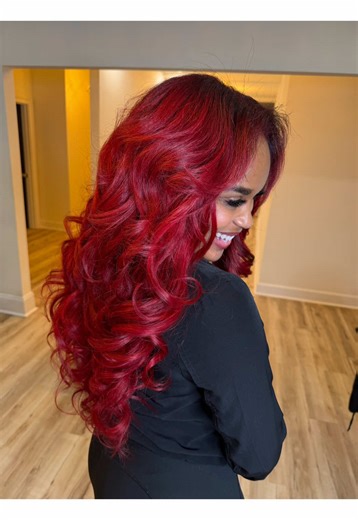 When the color match blends so well that it makes the Invisible K-tips DISAPPEAR! K-Tips are designed to move like your natural hair. Because each strand is installed individually, you get flexibility, lightweight wear, and unlimited styling options without the bulk. Better book that consultation so you too can experience true freedom on your hair extension install! My girl @Ericagrier and Alex ate this color up! 🤍#houstonhairstylist #extensionspecialist #ktipextensions