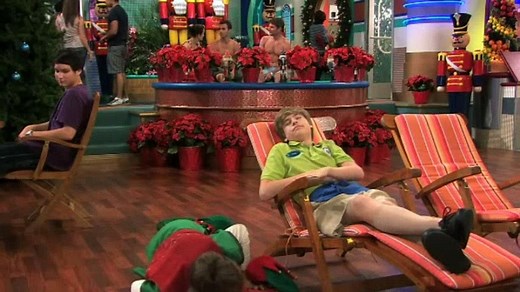 The Suite Life on Deck - S3 E15 - A London Carol