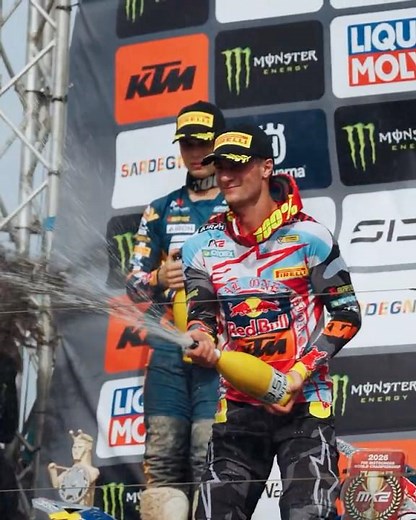 The champ on top at Riola! 🇮🇹🏄🏻‍♂️