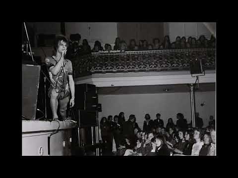 David Bowie - Quicksand/Life On Mars?/Memory Of A Free Festival (Live Medley 1973, Scotland)