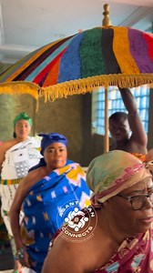 Ɛdwesohemaa Nana Yaa Asantewaa arrives for the launch of the Yaa Asantewaa Renaissance Festival 2025 at Anita Hotel, Ɛdweso. #asantemanconnects | Asanteman Connects
