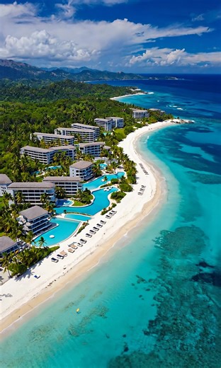 Beautiful Ocean Landscape: A Stunning View of Nature