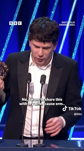 Humble 👏🏼 Funny 👏🏼 Heartfelt 👏🏼 #BAFTA #BAFTAFilmAwards #JesseEisenberg As we count down to the 2026 BAFTA Film Awards on Sunday, 22 February, we’re taking a look back at some of the standout winners from previous years. It’s the biggest and most glittering night in British cinema, celebrating the outstanding films of the year. Who will win a prestigious BAFTA award?