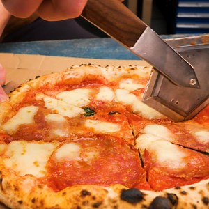 846K views · 414 reactions | Amazing Pizza Blade Thanks for watching! Please be aware that this video is for entertainment purposes only and techniques shown should not be attempted at home! | Science, Tech and Universe | Facebook