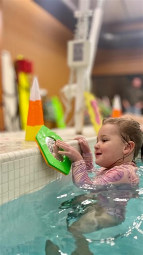 Wednesday fall session just ended and Monday session ends 11/3 ! Fall into Winter session begins 11/5 and 11/10! Yes we still have some openings (just not preschool 1-sorry!!) send me an email ctswimlessons@gmail.com to get swimming with us in November! | CT Swim Lessons LLC