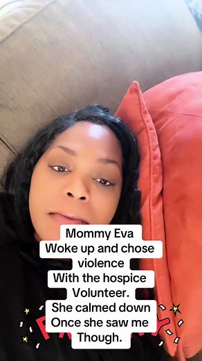 Mommy Eva woke up and chose violence with the Hospice volunteer.. Then said the lady enjoyed it!!! She never apologized by the way. 😭 #dementia #fyp #alzheimer #foryou #evathedementiadiva #dementiacaregiver #carefluencers #fypシ #aggitation #ourstory