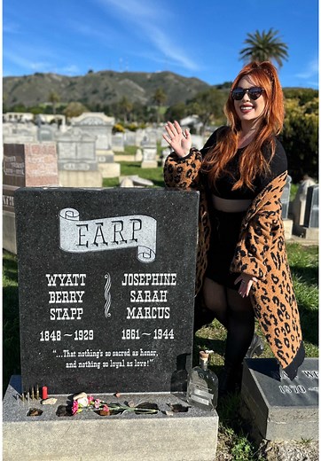 Jan 13th, 1929, famous outlaw, lawman and all around legend, Wyatt Earp, dies in Los Angeles. His life leading up to his death is far more than I can dive into on Instagram, specifically in one video and even more so with Instagram’s new rule on any reels over 3 minutes not being shown to non-followers 🫠. SO, this video is specifically about how he ended up being buried in the Jewish section of the Hills of Eternity Cemetery in Colma, CA, and how Los Angeles as a whole, became his final frontie