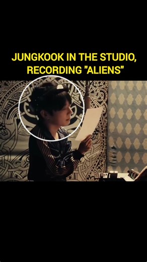 JUNGKOOK IN THE STUDIO, RECORDING "ALIENS" ✨ #bts #jungkook #fypviralシ #shorts