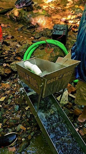 Love the Gold Hog Mats #gold #emas #goldpanning #goldprospecting #goldprospector #goldfever #goldrush #treasure #treasurehunt #treasurehunter #oro #goldnugget #goldnuggets #goldmining #goldminer #goldmine #geology #minerals #gemstones #bedrockminecraft | FishnGold