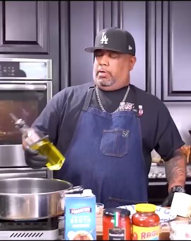 Million dollar baked ziti made easy