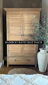 BAMBOO BATH MAT UPCYCLING HACK… This is such a cheap and easy way to transform and old piece of furniture and the only tool you need is a sander! It could be used on literally anything. I got this wardrobe for free from my best friend and I new it would be the perfect piece to upcycle to hide my TV in (I will show you that part another day) 🤣 The bath mats are £7.61 on @amazon I have linked them on my highlights and in my bio with everything else I used for this project. All details are also sa