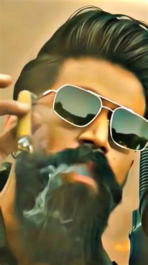 Toxic: Introducing Raya || Rocking Star Yash Geetu Mohandas | KVN Productions| MonsterMind Creations