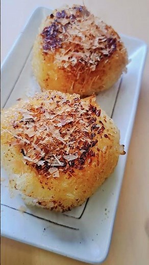 余ったご飯で絶品！香ばしい焼きおにぎり｜すじ青のりが香る簡単レシピ