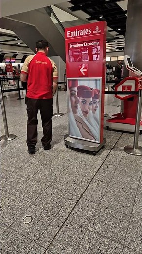 Heathrow Terminal 3 - Emirates Check-In Desks