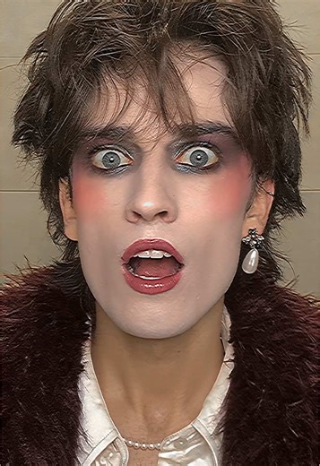 maximalism at its peak @M.A.C Cosmetics Store studio radience concealer @NYX Professional Makeup liner stick (06) @samplr 02 MOOD palette @TIRTIR Inc. mask fit red cushion (10C) @LA GLACE cream blush (04), lip matte (10), melted sundae lip (22)