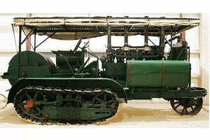 Super Rare 1912 Artillery Tractor On Display At Ag Museum