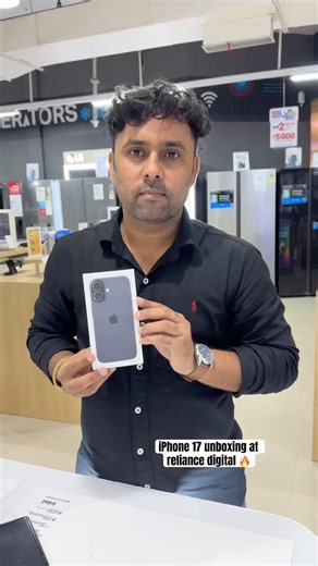 iPhone 17 unboxing || unboxing iphone 17 || #new #iPhone #unboxing #ytshorts #shorts #shortsfeed