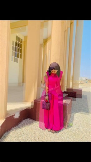Classy two pieces set 🥰