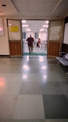 ఈది స్టార్ హోటల్ ఆ ? #shorts #trendingvideo #viralvideo #chinnishootspot