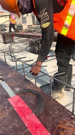 Tie Rebar of Band Beam PT #construction #building #civilengineering #concrete #machinery #rebar