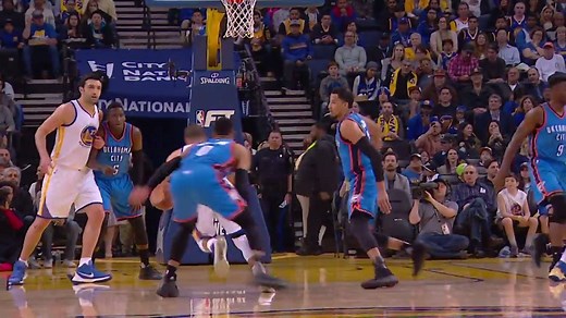 Stephen Curry splits the defense and gets the nice layup for the Golden State Warriors | NBA