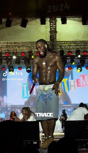 Burna Boy au Stellair Festival : Célébrons la Musique Africaine