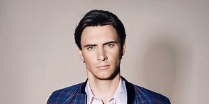 All About Harry Lloyd: Age, Height, Net Worth, Wife, Children, Wiki
