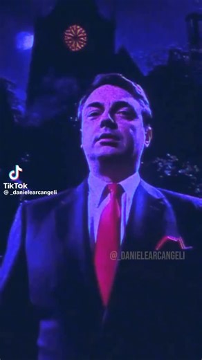 DIPREISM on Instagram: "Opera d’arte sibarittica di @_danielearcangeli !!! #dipre #dipreismo #andreadipre #dipreism #avvofatto #videotecadipreista #andreadiprè #avvocato"