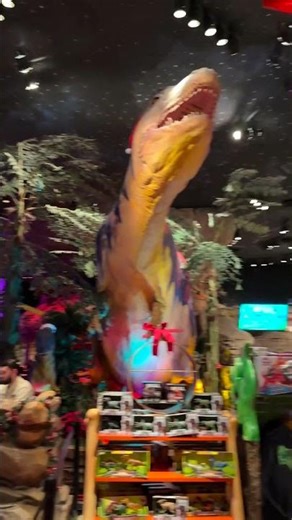 👀 T-Rex Cafe at Disney Springs Orlando Florida #trex #restaurant #travel