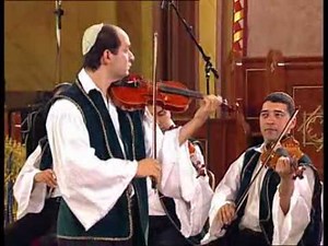 Zoltán Kodály-Dances of Galánta (Rajkó orchestra)