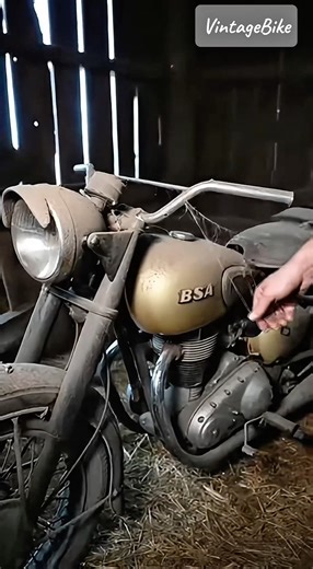 76 Year Old BSA A10 Golden Flash Found Abandoned | Restoring the 1950 Parallel‑Twin Classic