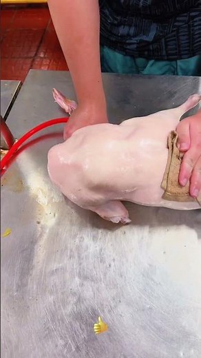 The Crispy Secret Step of Peking Duck 🔥🦆Blow Air Into the Duck