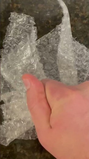 BUBBLE WRAP! Popping Bubble Wrap, Satisfying Sounds