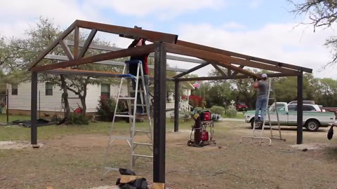 Create A Durable Carport With These Smart Roofing Choices