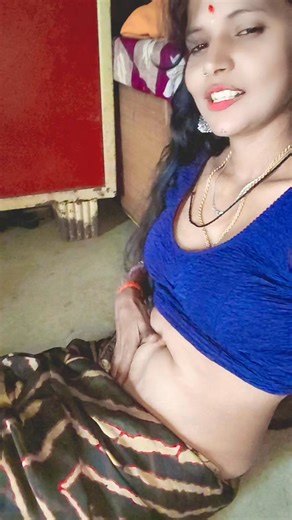 Sandhya Devi on Instagram: "Agar mai tumhe I love you bolu #viralvideochallenge"