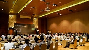 Full house in #Vietnam! Over 90 participants – distributors, consultants, contractors, end-users – attended a BITZER seminar in Ho Chi Minh City on 5 July 2018. The topic: #ammonia compressor packs (ACP) – compressor units for industrial applications for use with the natural refrigerant ammonia (R717). Even local Vietnamese television broadcasted the well-attended #seminar: https://bit.ly/2LRE8Us. | BITZER