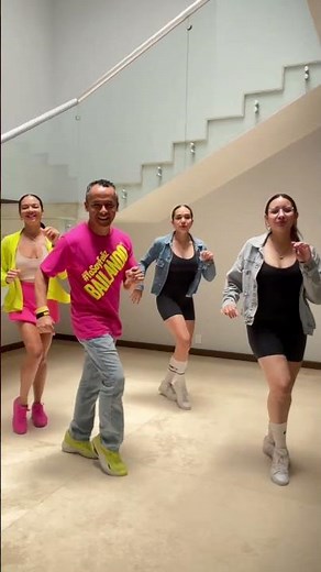 😅 Bailando Boogaloo con las Salsa Twins