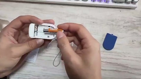 SUWU Finger Tip Pulse Oximeter Meter, SpO2 Heart Rate Pulse Oximeter Monitor Blood Oxygen Saturation