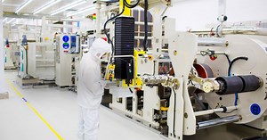 China's biggest battery producer could become world's biggest after raising $2 billion in an IPO