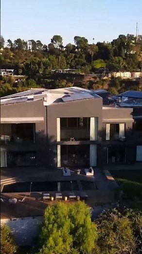 Inside Rihanna's $28 Million Beverly Hills Mystery!