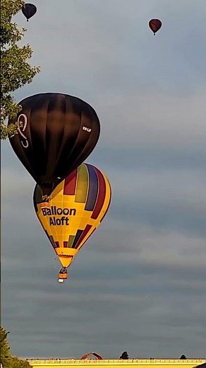 Hot Air Balloon Festival | Canberra Balloon Spectacular Before Sunrise Is Pure Magic