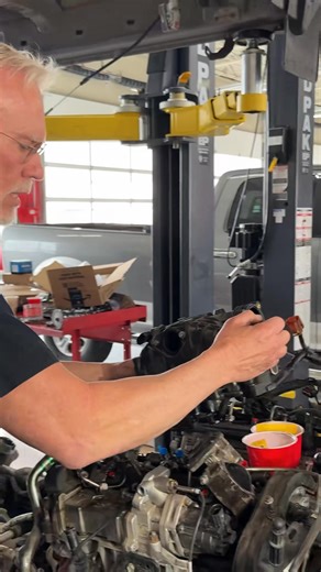 EGR sludge causing trouble in your Ram EcoDiesel? Watch Dave break down the problem and show exactly how to handle it like a pro. Perfect for DIYers and pros alike! #ecodiesel #ram #autoshop #autorepair #enginerepair #mechanictips #dieseltech #truckrepair #carrepair | Davesautocenter Tech