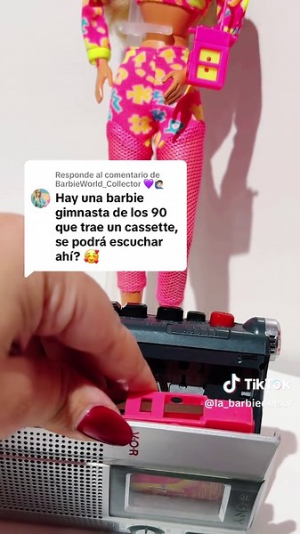 Respuesta a @BarbieWorld_Collector 💜🙋🏻‍♂ Cambie de equipo para que puedan escuchar mejor 💖 Casette Barbie workin’ Out 1996 #barbie #vintage #workinoutbarbie