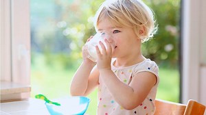 What $1 milk means for the dairy industry - CHOICE