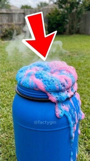 Mixing a Massive Catalyst With Peroxide and This Happened! 🌋