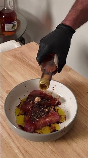 Crispy Black Seed Crusted Tuna – Fine Dining at Home
