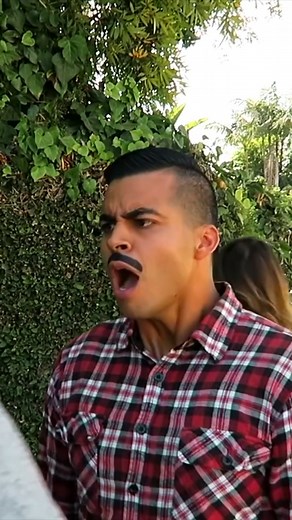 Juan the Translator | David Lopez